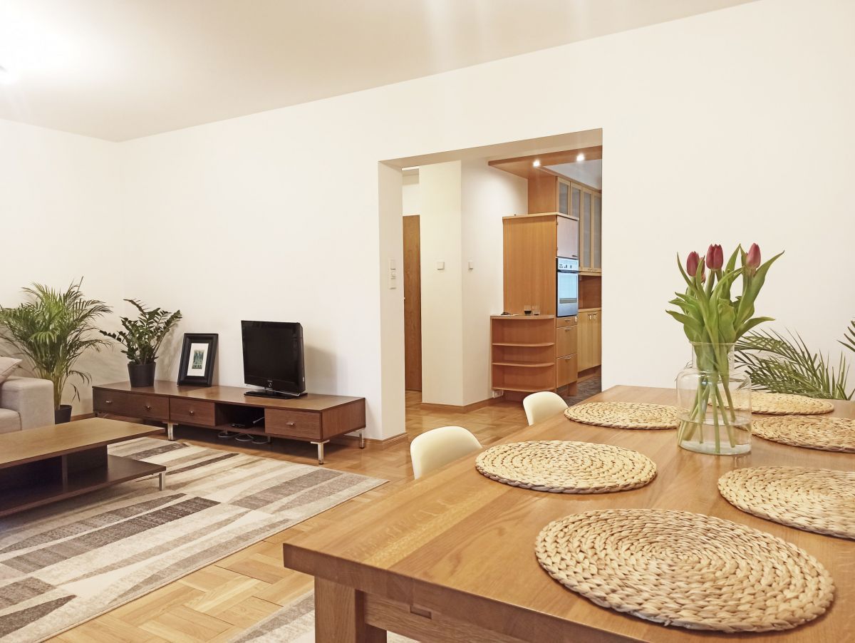 Mieszkanie 4-pokojowe Warszawa Praga-Południe, ul. Gedymina