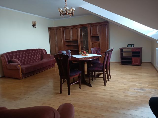 Mieszkanie 4-pokojowe Przasnysz, ul. Żwirki i Wigury. Zdjęcie 1