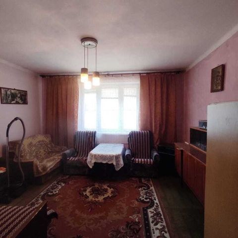 dom wolnostojący, 3 pokoje Rusiec. Zdjęcie 9