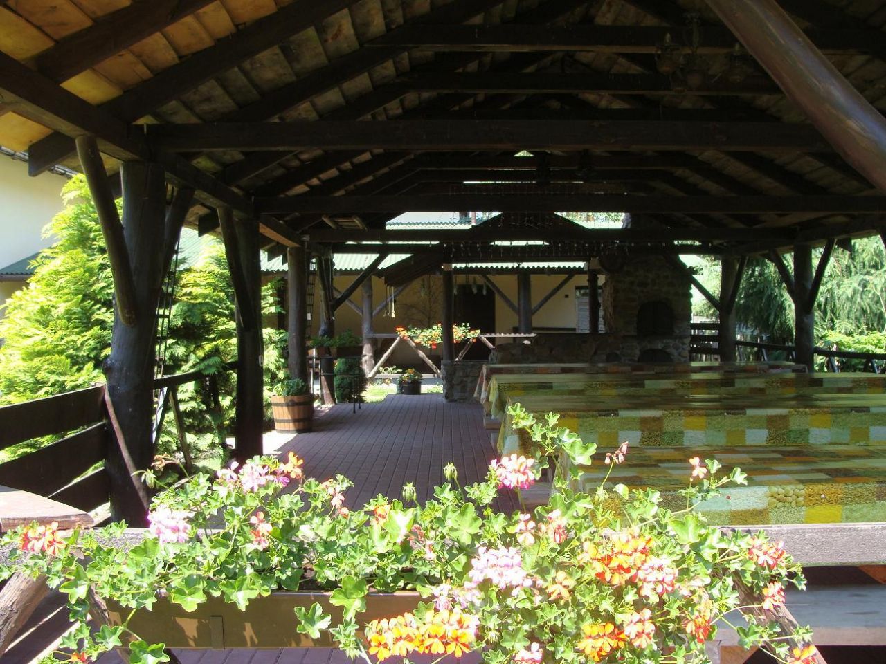 dom wolnostojący, 13 pokoi Bartniki Zabudziska, ul. Miedniewicka. Zdjęcie 3