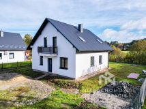 dom wolnostojący, 5 pokoi Nowy Borek