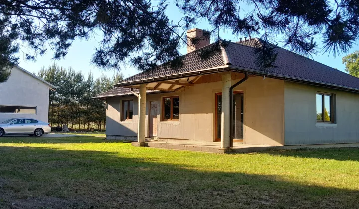 dom wolnostojący, 3 pokoje Ośno