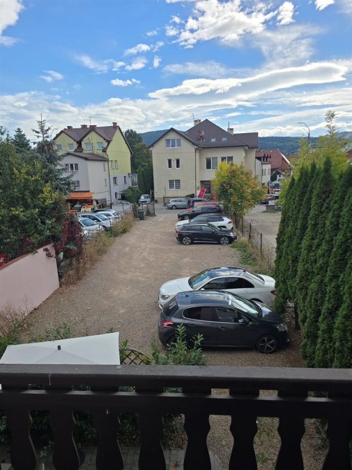 Lokal Myślenice, rynek Rynek. Zdjęcie 8