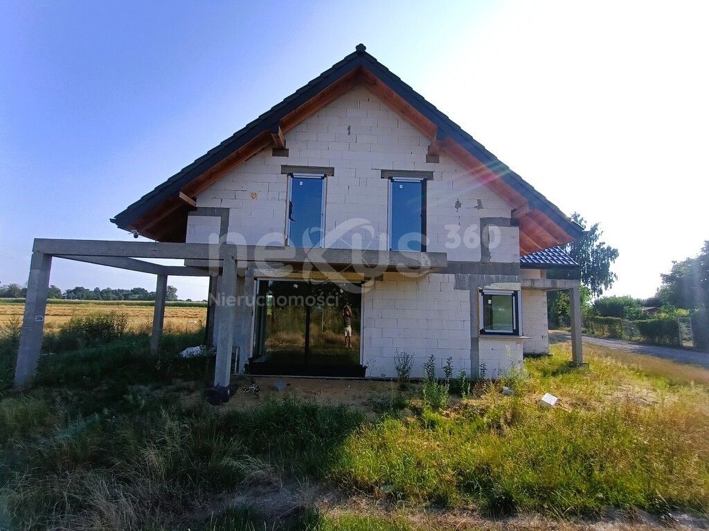 dom wolnostojący, 6 pokoi Świerzna. Zdjęcie 4