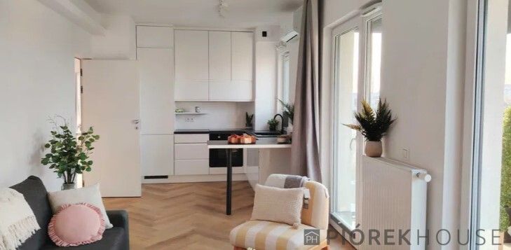 Mieszkanie 3-pokojowe Warszawa Ursus, ul. Orląt Lwowskich. Zdjęcie 2