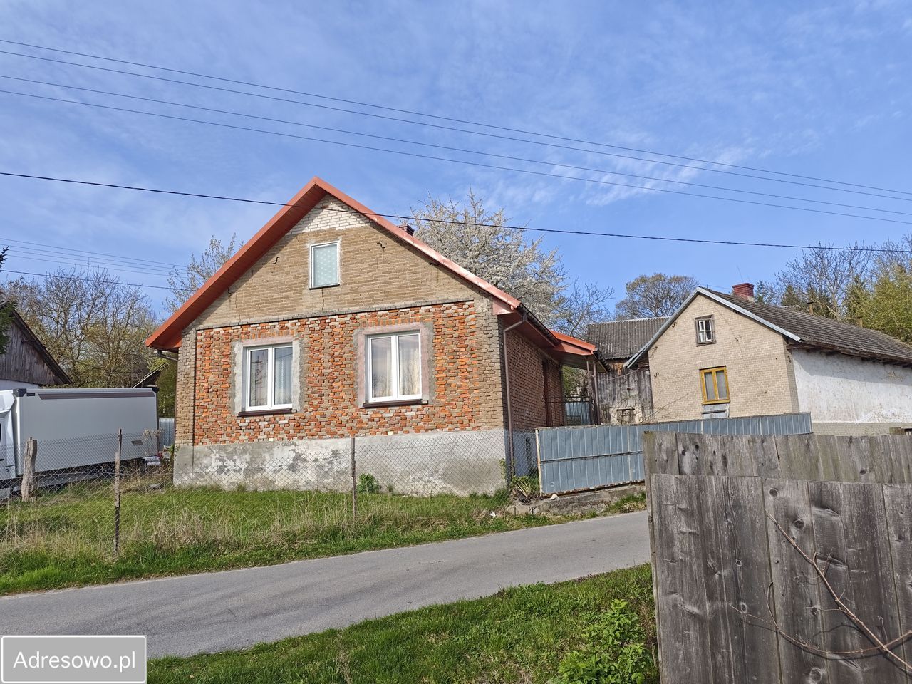 dom wolnostojący, 3 pokoje Wesołówka. Zdjęcie 3