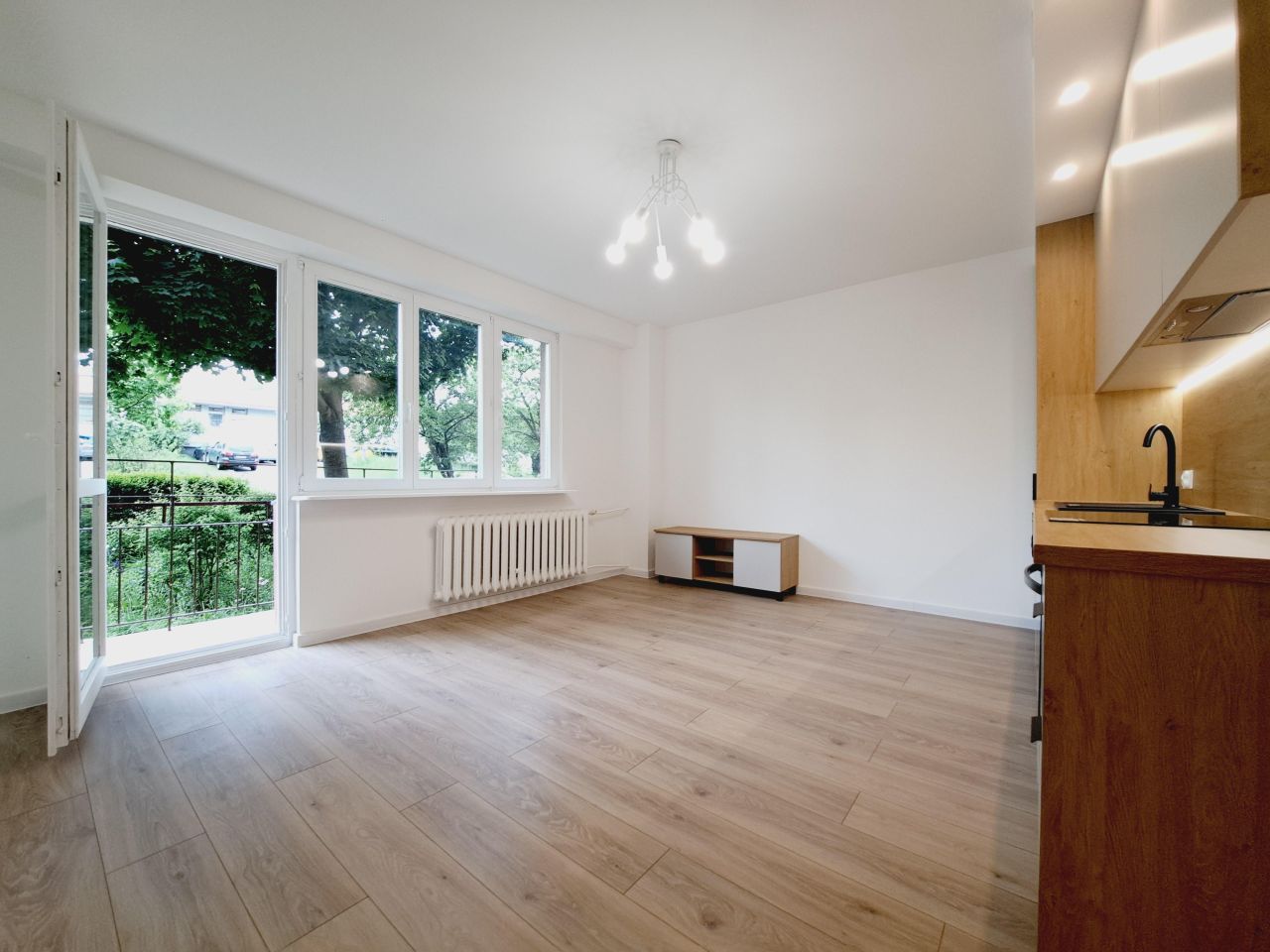 Mieszkanie 3-pokojowe Kielce KSM, ul. Śląska. Zdjęcie 4