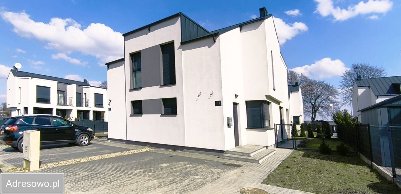 bliźniak, 3 pokoje Kostrzyn, ul. Poziomkowa. Zdjęcie 1