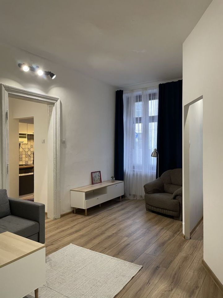 Mieszkanie 2-pokojowe Bielsko-Biała Śródmieście. Zdjęcie 5