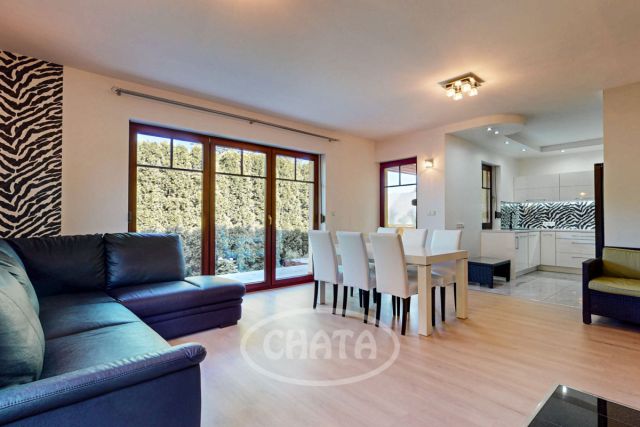 bliźniak, 5 pokoi Tyniec Mały, ul. Diamentowa. Zdjęcie 1