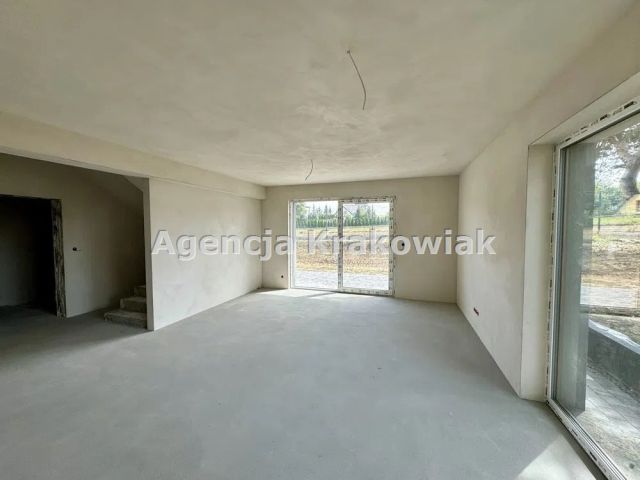 dom wolnostojący, 4 pokoje Niepołomice. Zdjęcie 10