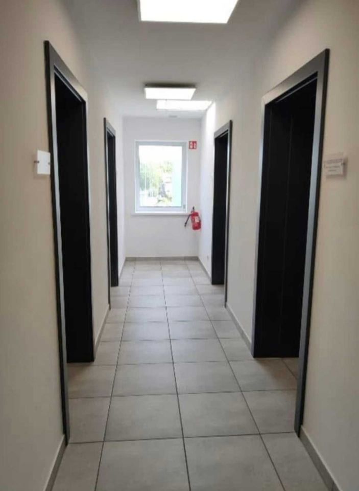 Biuro Leszno Centrum, ul. Niepodległości. Zdjęcie 3