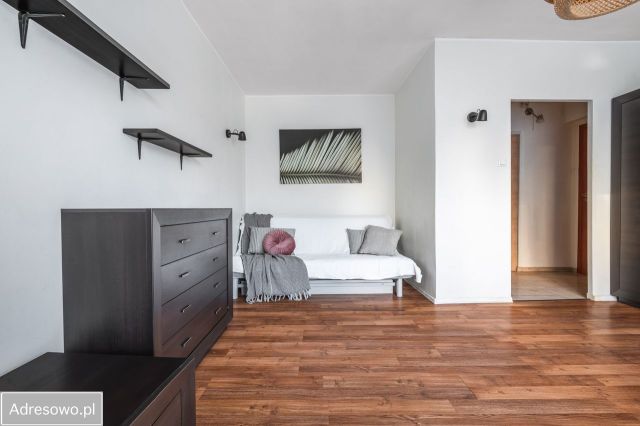 Mieszkanie 1-pokojowe Warszawa Stegny, ul. Korsykańska. Zdjęcie 1