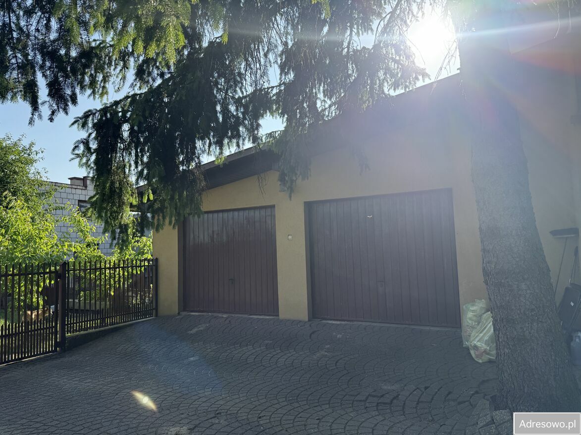 dom wolnostojący, 5 pokoi Radom Janiszpol, ul. gen. Stefana Roweckiego "Grota". Zdjęcie 9