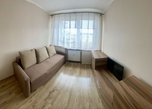 Mieszkanie 3-pokojowe Skawina, ul. Bukowska. Zdjęcie 1