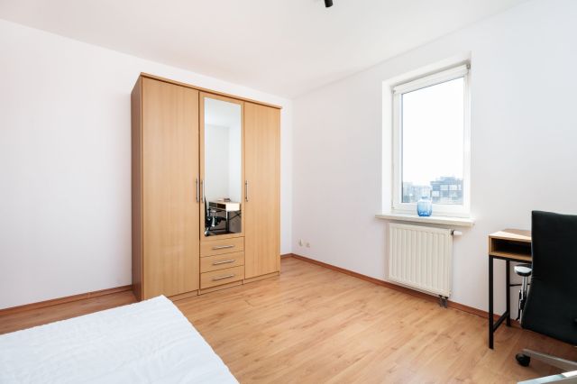 Mieszkanie 3-pokojowe Kraków Podgórze, ul. Czerwone Maki. Zdjęcie 8