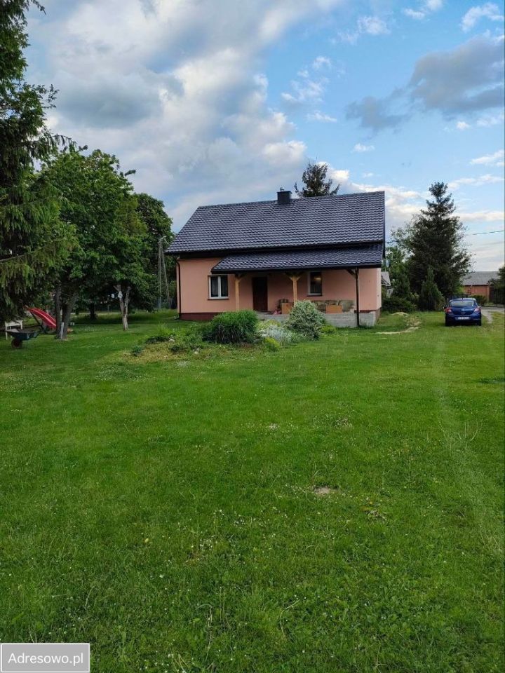 dom wolnostojący, 3 pokoje Obliźniak. Zdjęcie 1