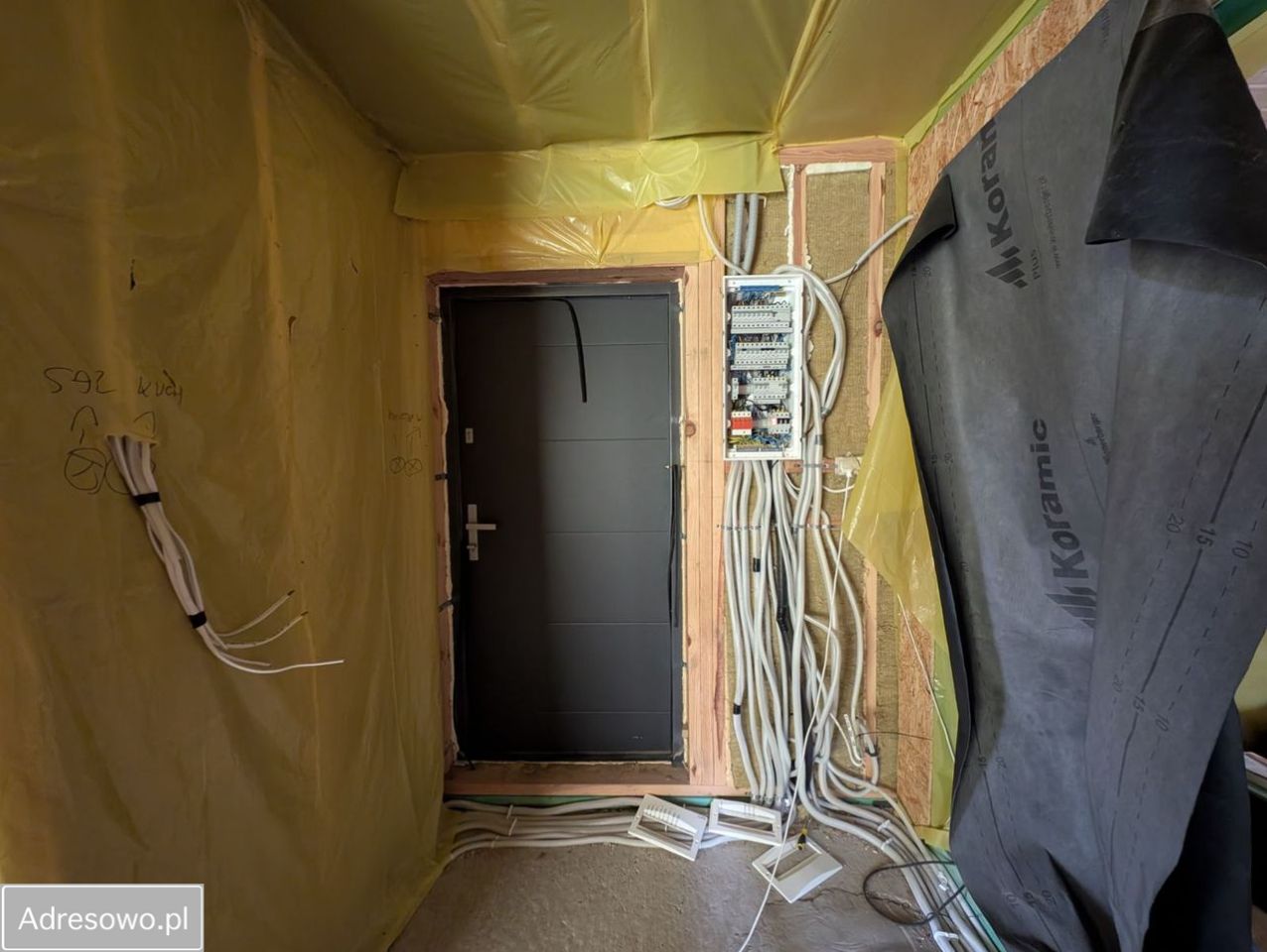 dom wolnostojący, 3 pokoje Silna. Zdjęcie 2