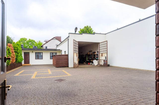 dom wolnostojący, 7 pokoi Warszawa Rembertów, ul. Giermków. Zdjęcie 18