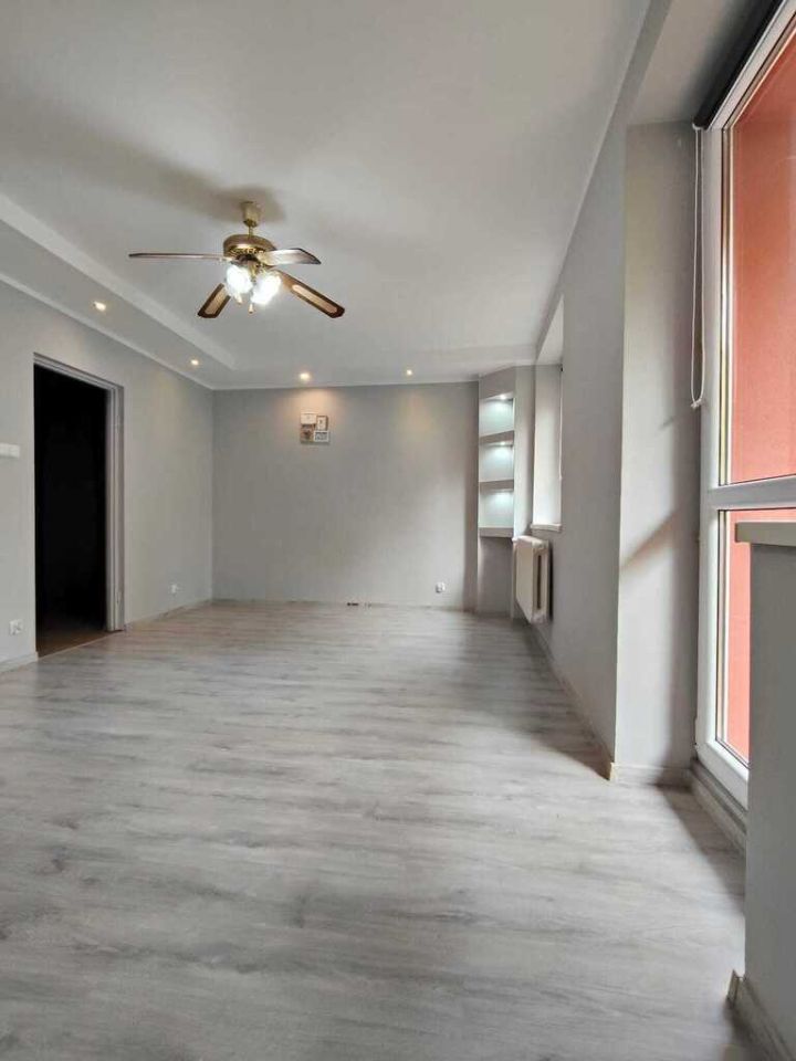 Mieszkanie 2-pokojowe Bełchatów. Zdjęcie 4