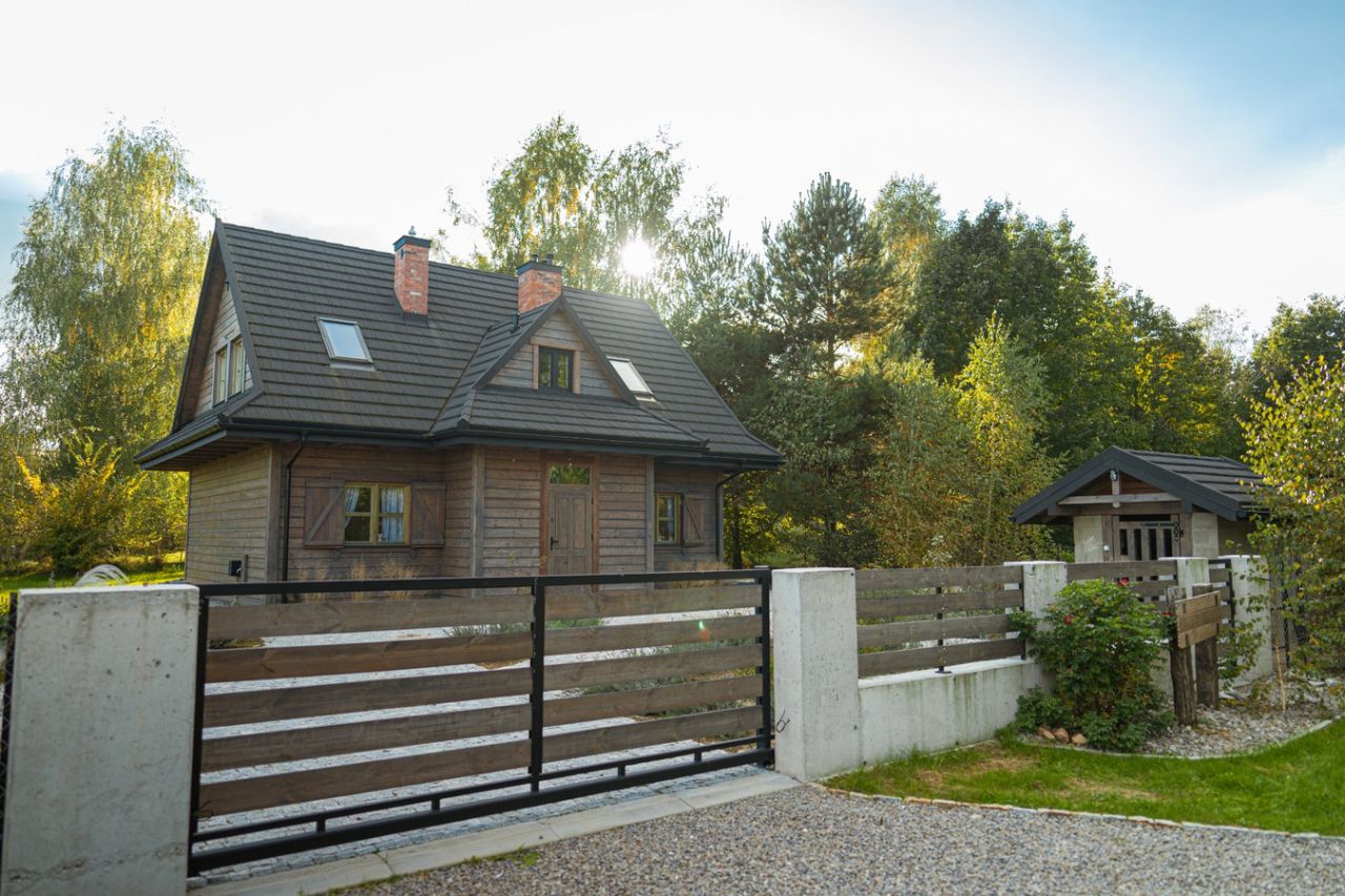 dom wolnostojący, 5 pokoi Kębło. Zdjęcie 8