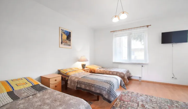 dom wolnostojący, 17 pokoi Kołobrzeg, ul. Różana