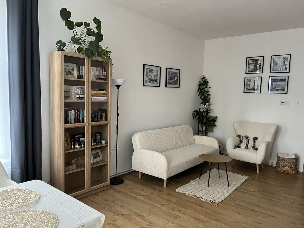 Mieszkanie 3-pokojowe Świdnica. Zdjęcie 1