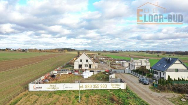 bliźniak, 4 pokoje Konarzyce. Zdjęcie 3