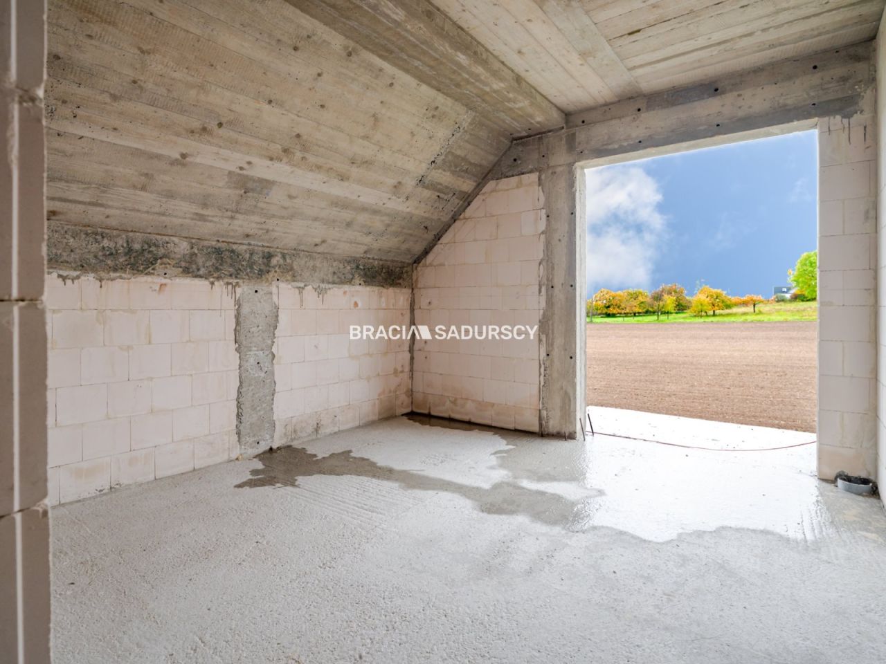 dom wolnostojący, 4 pokoje Bębło, ul. Lasek. Zdjęcie 11