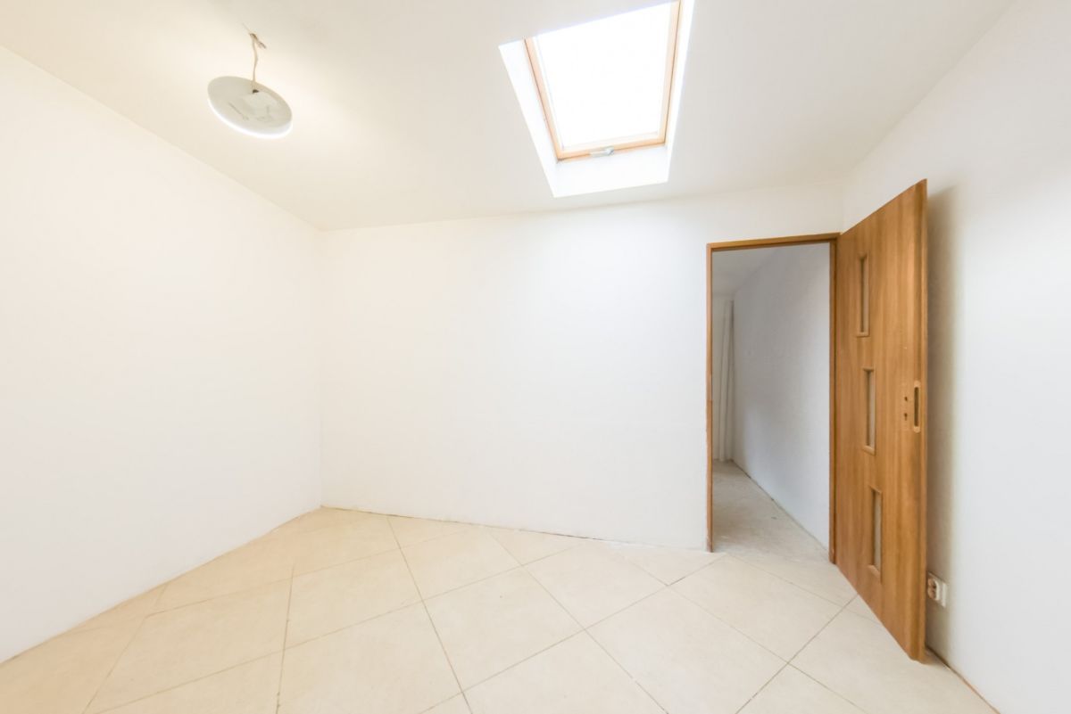 Mieszkanie 2-pokojowe Łódź Kurak, ul. Karpacka. Zdjęcie 2