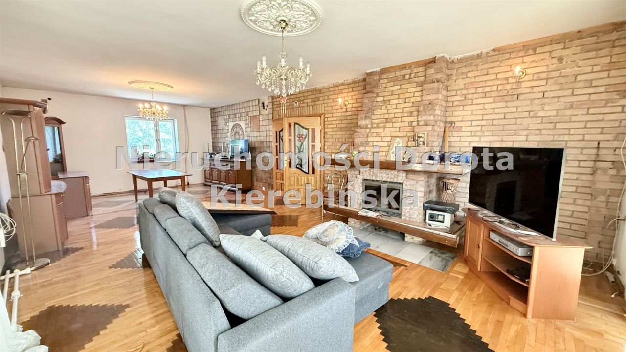 dom wolnostojący, 9 pokoi Ujazd. Zdjęcie 5