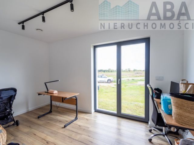 dom wolnostojący, 4 pokoje Kopojno. Zdjęcie 9