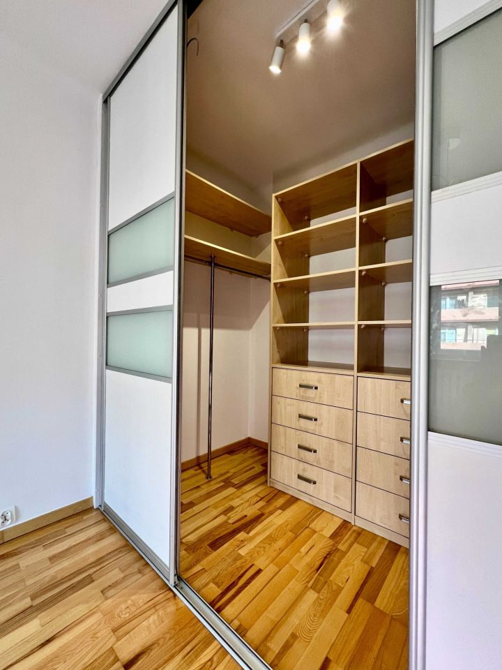 Mieszkanie 3-pokojowe Bielsko-Biała, ul. Wojciecha Bogusławskiego. Zdjęcie 3