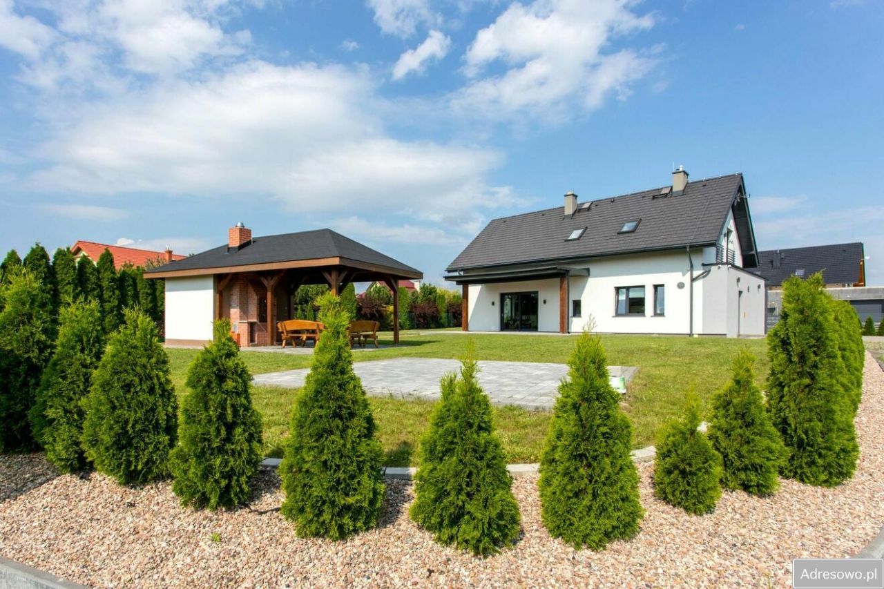 dom wolnostojący, 5 pokoi Burkatów, ul. Osiedle Pogórze. Zdjęcie 13