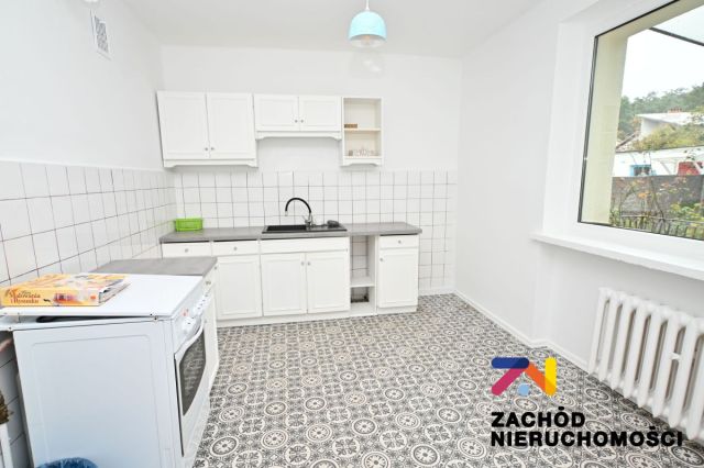 dom wolnostojący, 6 pokoi Zielona Góra. Zdjęcie 4