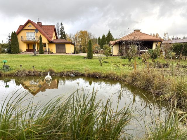 dom wolnostojący, 4 pokoje Sedranki. Zdjęcie 1