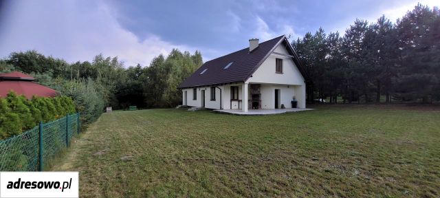 dom wolnostojący, 5 pokoi Liniewo. Zdjęcie 1