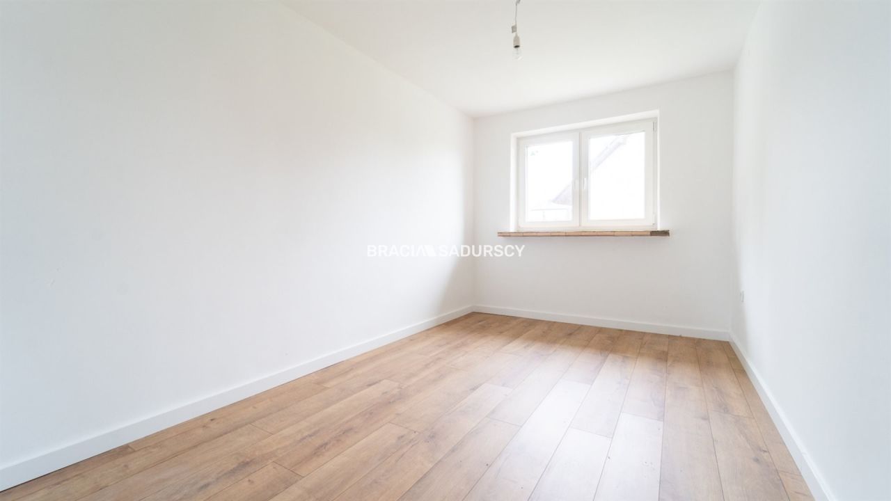 dom wolnostojący, 10 pokoi Skawina, ul. Żwirowa. Zdjęcie 10