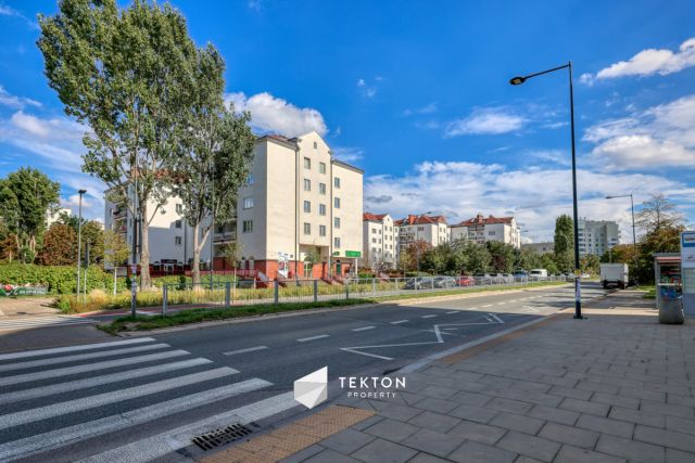 Mieszkanie 3-pokojowe Warszawa Praga-Południe, ul. Władysława Umińskiego. Zdjęcie 2