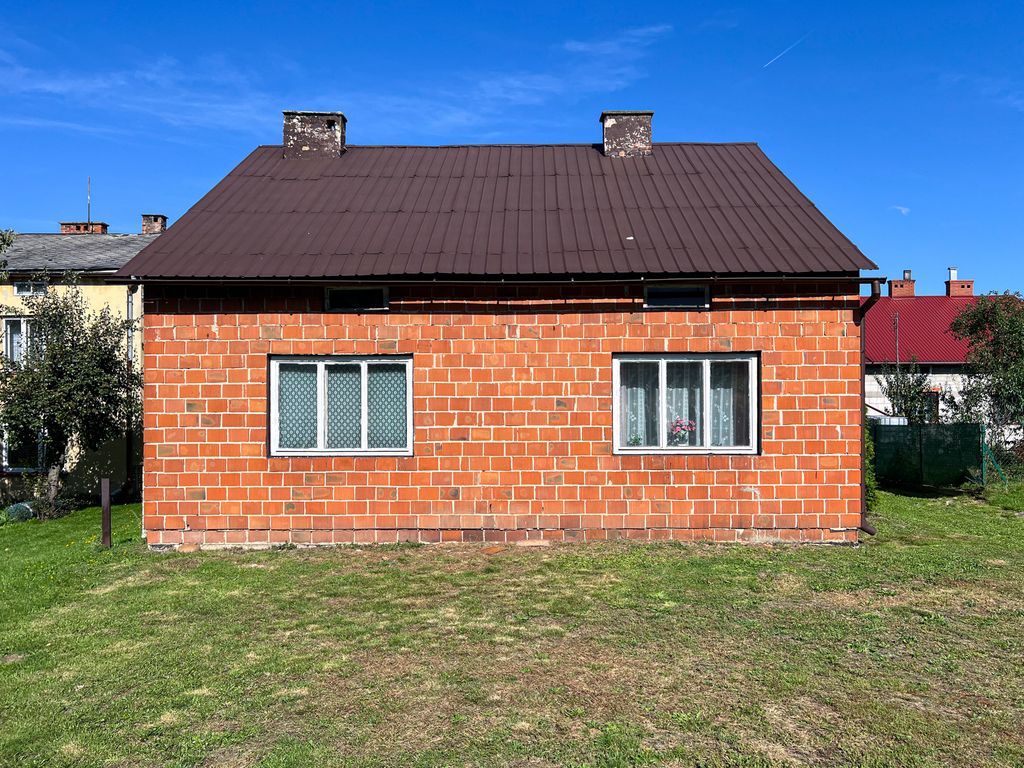 dom wolnostojący, 4 pokoje Przewrotne. Zdjęcie 4