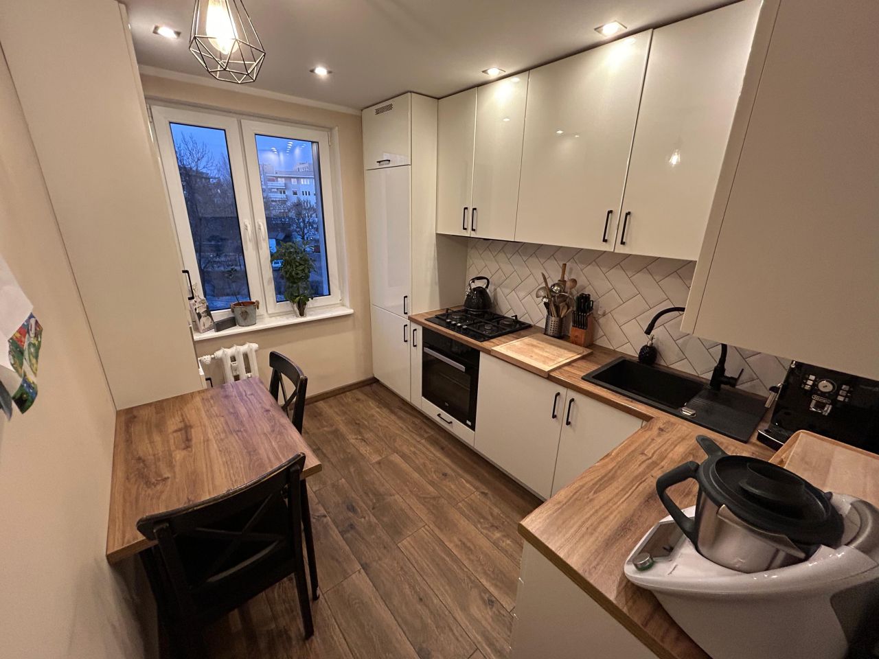 Mieszkanie 3-pokojowe Poznań Winogrady, os. Pod Lipami. Zdjęcie 13