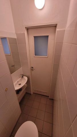Mieszkanie 3-pokojowe Jelenia Góra Centrum, ul. Konstantego Ildefonsa Gałczyńskiego. Zdjęcie 20