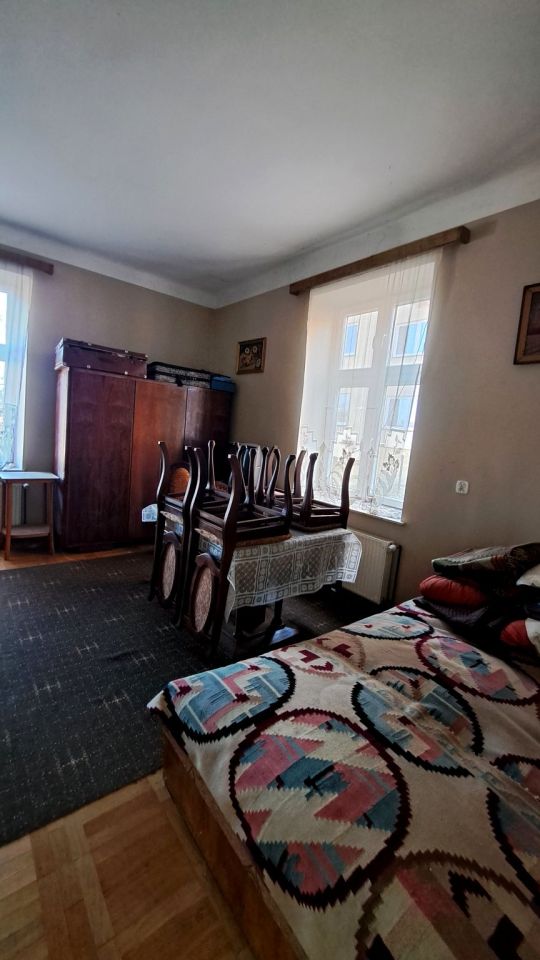 dom wolnostojący Tyczyn, ul. Rynek. Zdjęcie 3