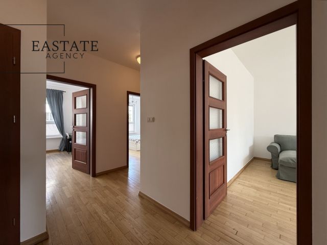 Mieszkanie 3-pokojowe Warszawa Śródmieście, ul. Stawki. Zdjęcie 12