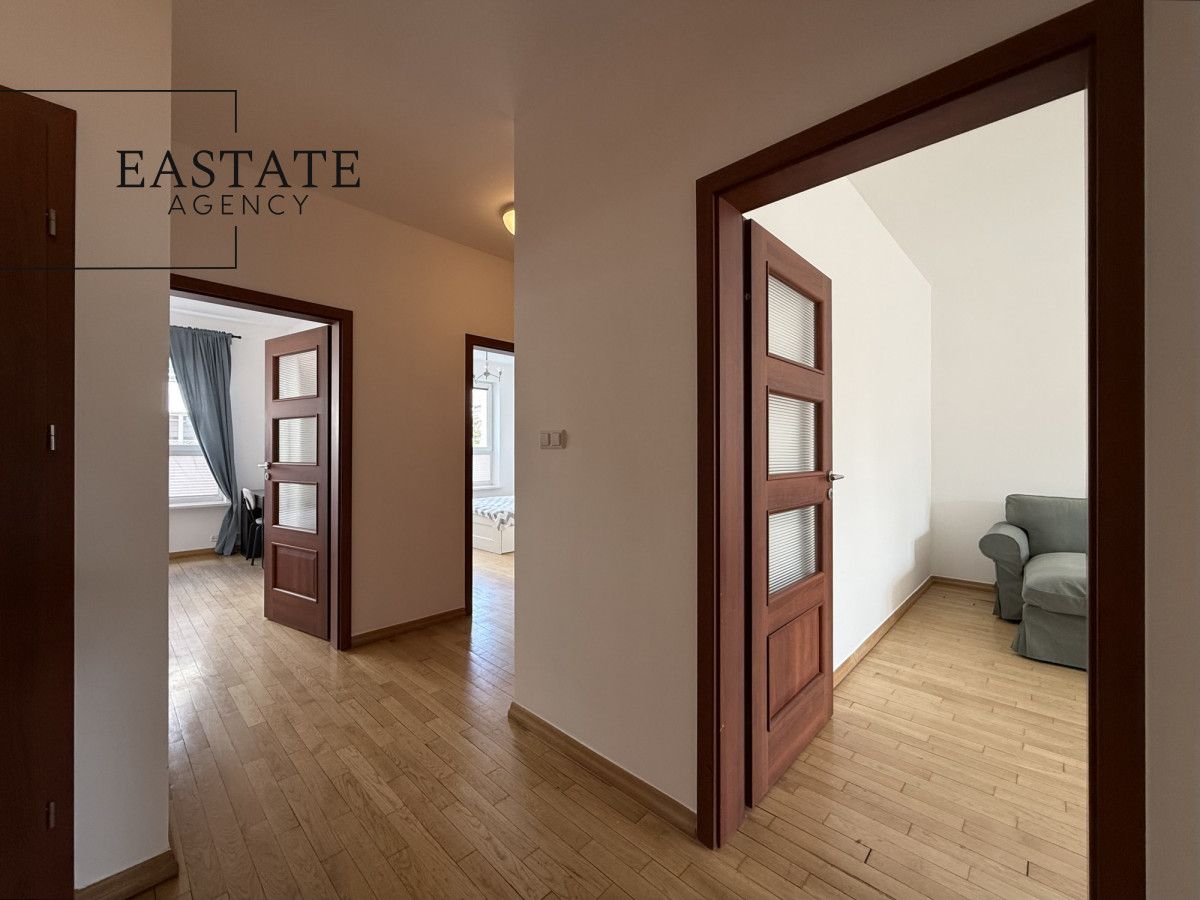 Mieszkanie 3-pokojowe Warszawa Śródmieście, ul. Stawki. Zdjęcie 12