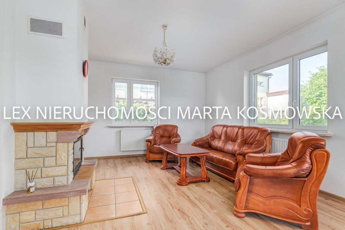 dom wolnostojący, 5 pokoi Raszyn. Zdjęcie 1