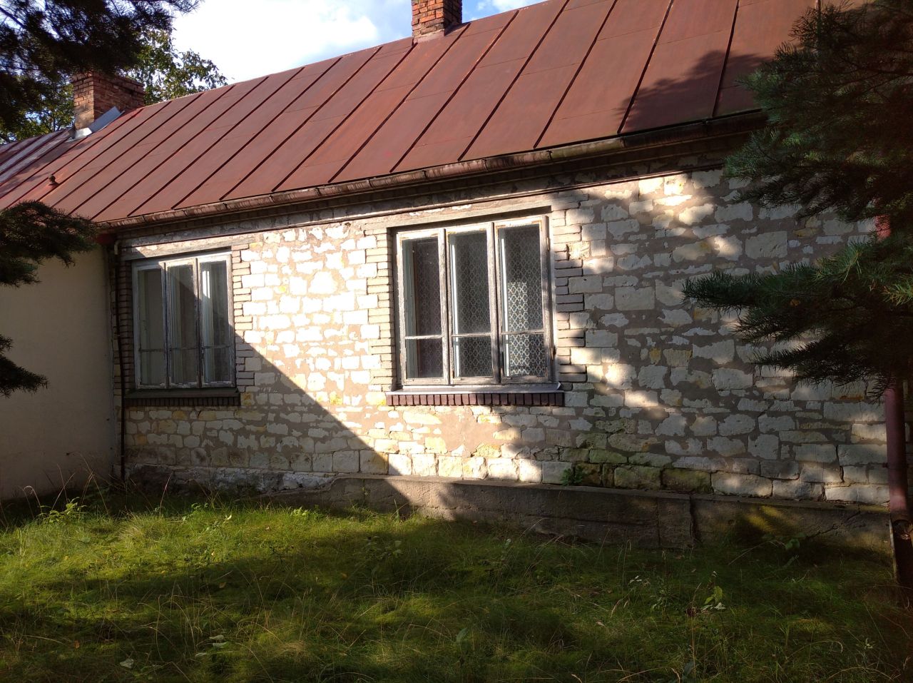 dom wolnostojący, 3 pokoje Oblasy. Zdjęcie 2