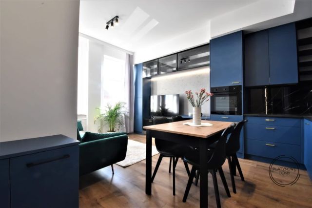 Mieszkanie 2-pokojowe Zabrze, pl. Plac Warszawski. Zdjęcie 3