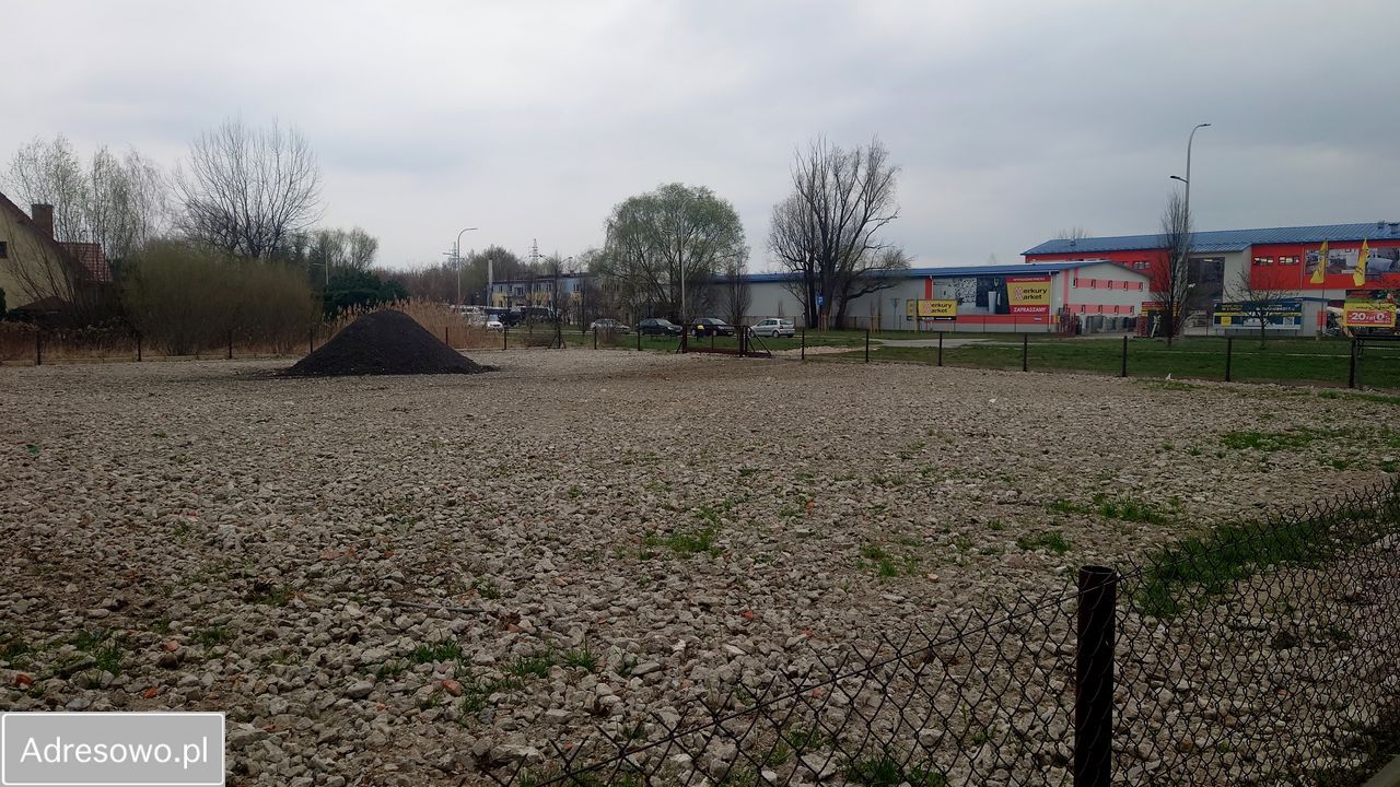 Działka inwestycyjna Tarnobrzeg, ul. Zwierzyniecka. Zdjęcie 2