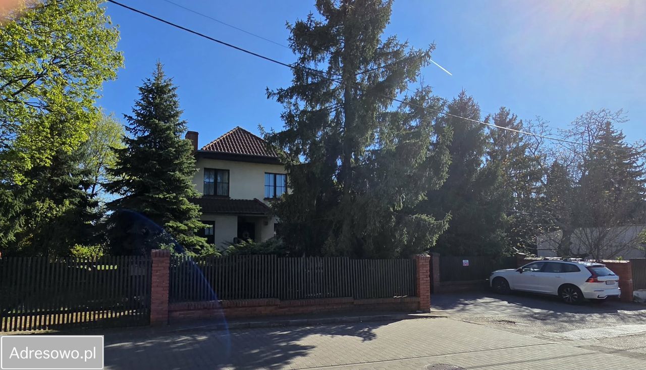 dom wolnostojący, 9 pokoi Ostrów Wielkopolski Centrum, ul. Tuwima. Zdjęcie 5